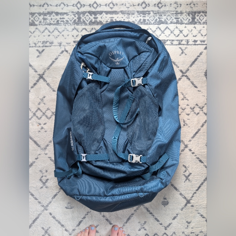 Women's Osprey Fairview Blue Travel Duffel Bag Durable and Versatile 70L